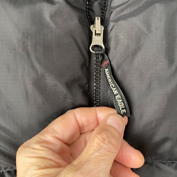 American Eagle Outfitters Mens Vest XL Quilted Full Zip Outdoors Winter Black - Picture 8 of 14